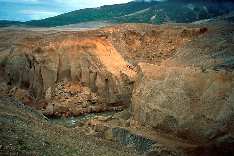 valley-ten-thousand-smokes-10