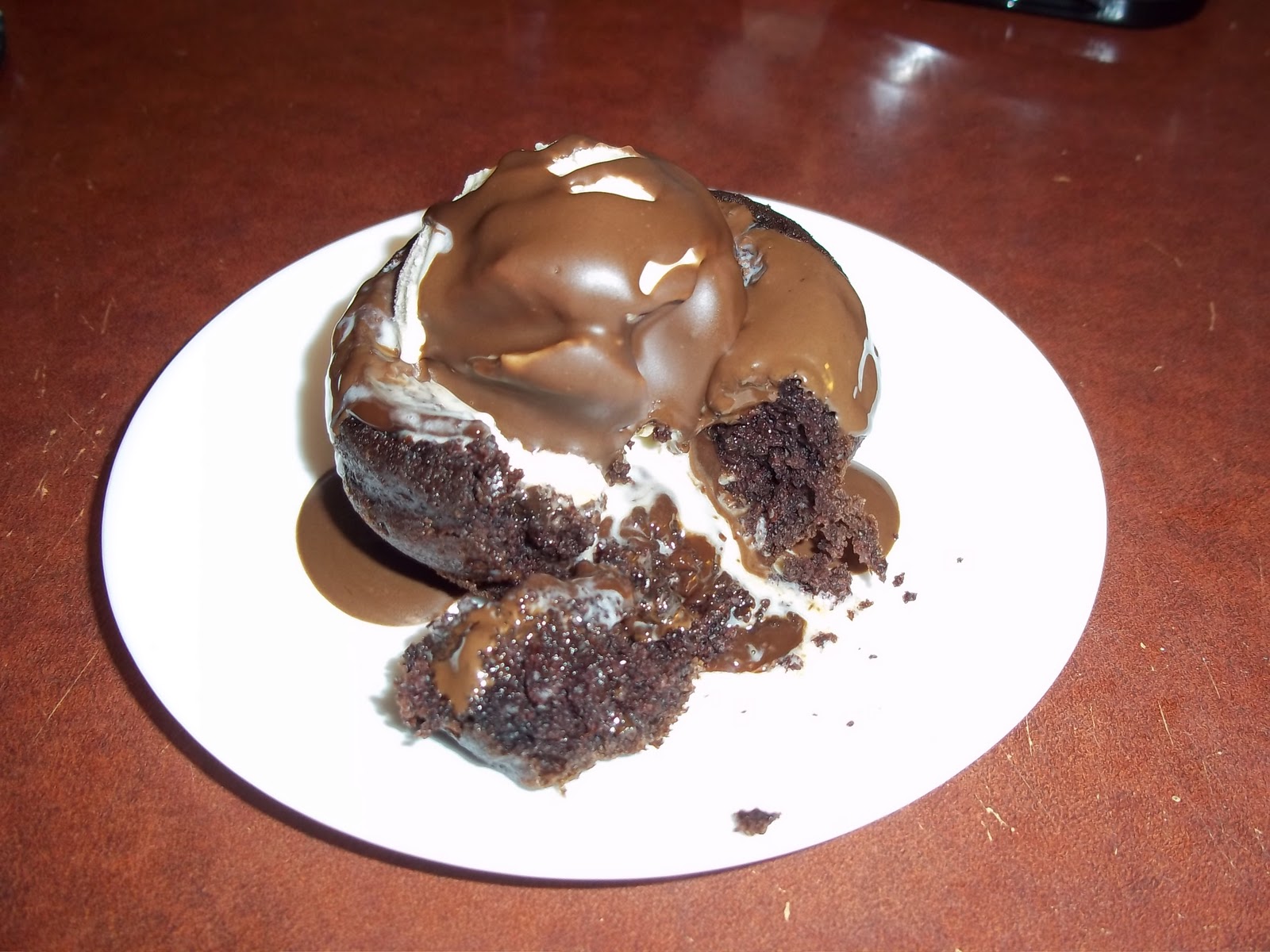 chocolate cake with ice cream Posted by The Daily Smash at 12:17 PM