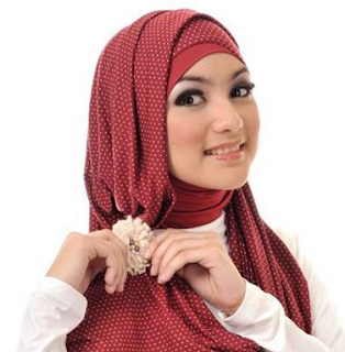 Aksesoris Hijab : Bross