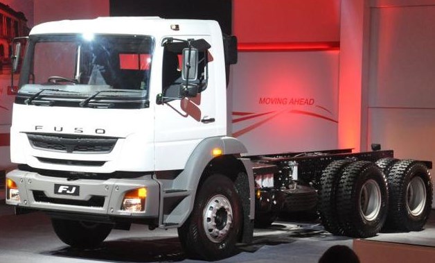 truk fuso baru