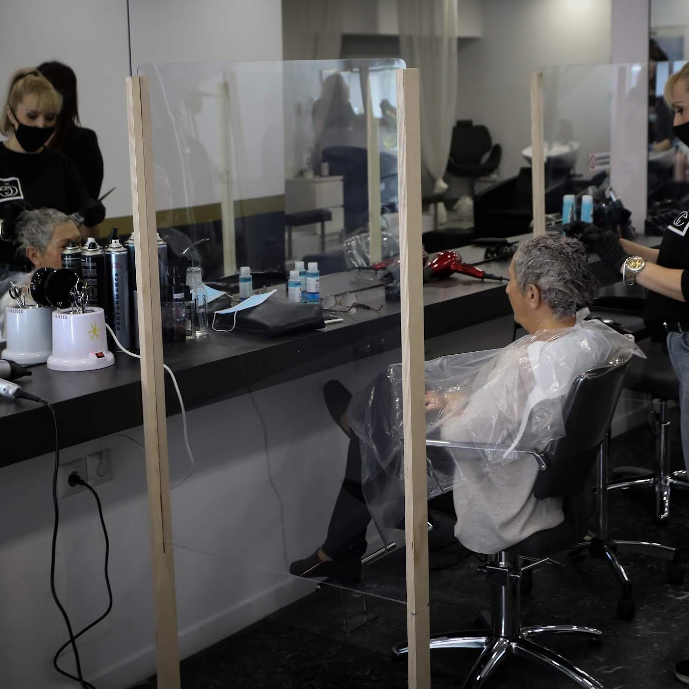 Σήμερα.πρώτη ημέρα μετά την άρση των μέτρων για τον  Κορωνοϊό(φωτορεπορτάζ.Χρήστος Μπόνης)