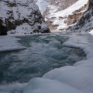 Chadar Trekking Package