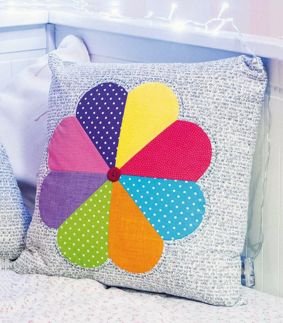 Petal cushions. Patchwork 