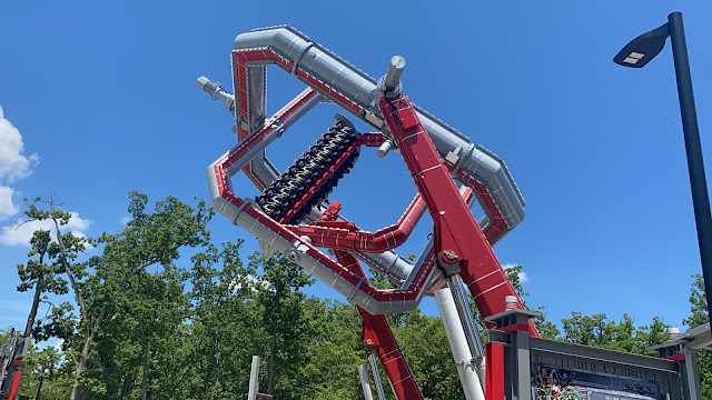 Cyborg Cyber Spin Ride Six Flags Great Adventure