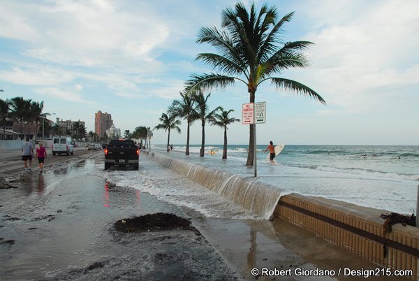 Fort Lauderdale Beach high tide