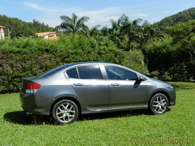 Honda City 2012 - lateral