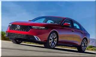 Honda Accord 2023 na cor vermelho san marino, vista lateral