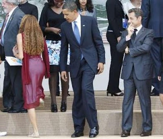 Obama looking at girl