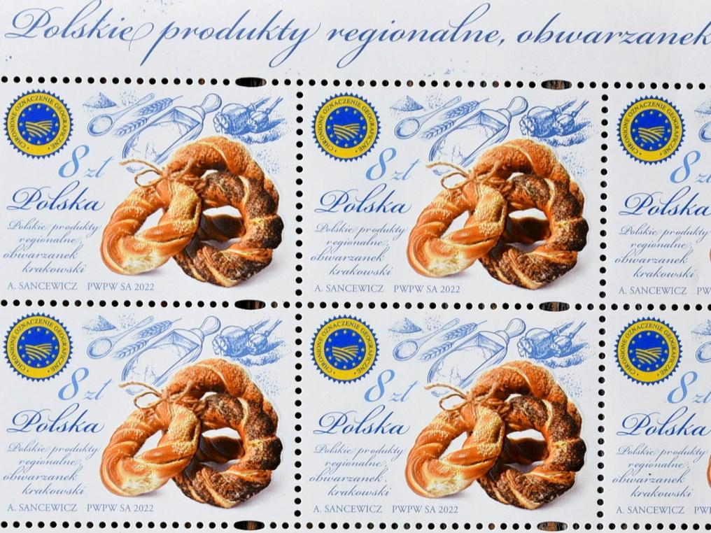 obwarzanek krakowski nasze zdjecie na znaczku pocztowym