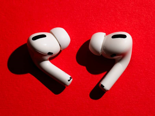 Apple's AirPods Had a Breakout Year in 2019