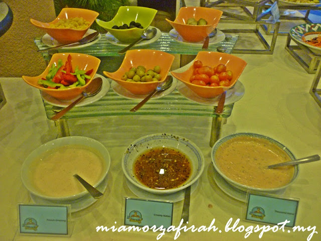 flamingo hotel, tanjung bungah, seafood lovers, cheese lovers, kuih melayu, kuih tempatan, dessert sedap, aneka buahan, buah naga, dragon fruit, jjcm, makan sedap penang, syurga makanan penang, tempat wajib singgah penang, seafood fresh, makanan laut segar, fresh food, makan sedap, makanan best, makan murah, makan berbaloi, buffet penang, buffet murah, tanjung bungah, pantai cantik di penang, cara ke pantai penang, senarai pantai cantik di penang