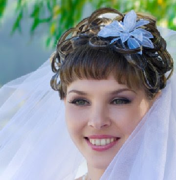 Wedding Hairstyles For Short Hair One thing that makes a hair style stand 