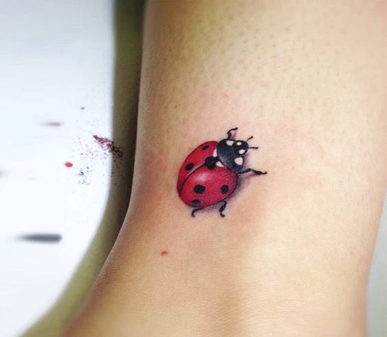 tatuajes de mariquitas