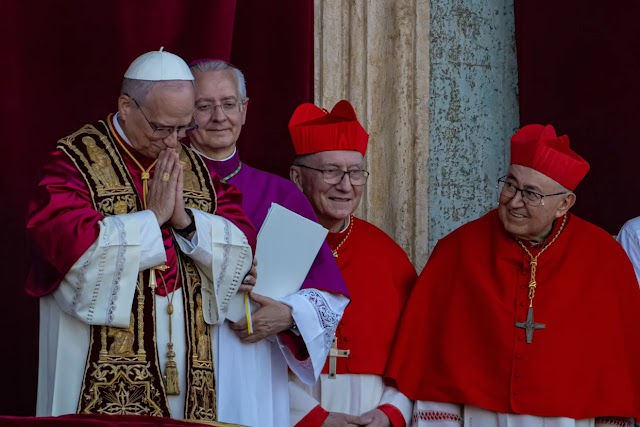 León XIV expone su visión del papado y señala que la IA es un desafío clave para la humanidad