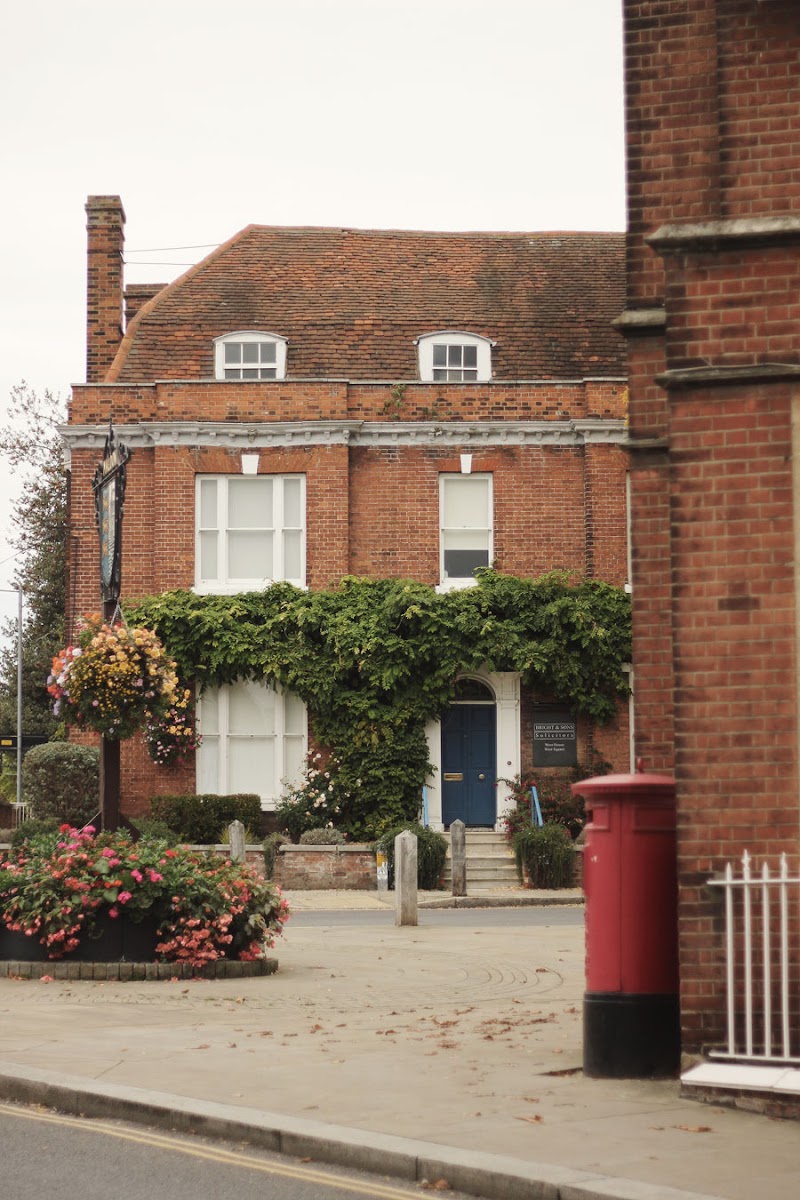 bright and sons solicitors maldon high street