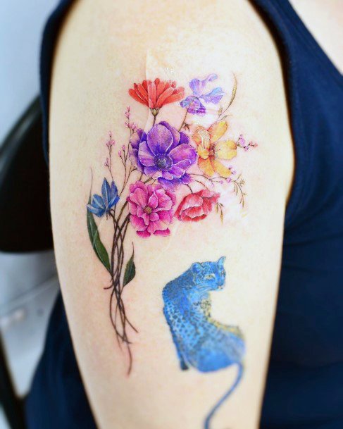 Tatuagens de buquê de flores - 30 modelos femininos!