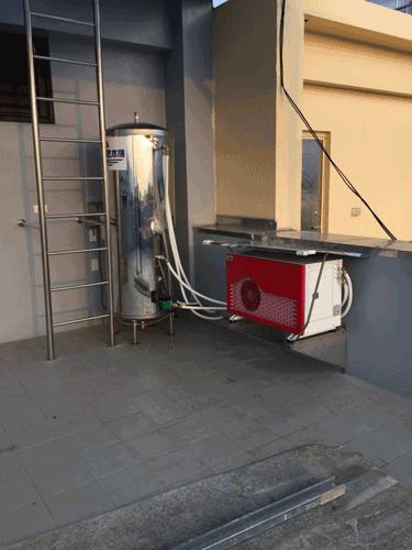 透天厝或公寓皆可安裝的自然風熱泵熱水器，省去搬瓦斯鋼瓶爬樓梯的困擾。