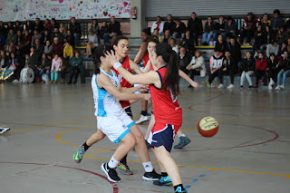 Paúles Autobuses Juantxu asciende a Sénior de Primera al ganar 63-42 al BerrioOtxoa