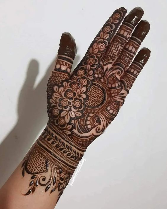 simple mehndi designs for kids