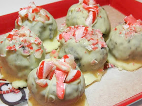 Christmas Oreo Truffles