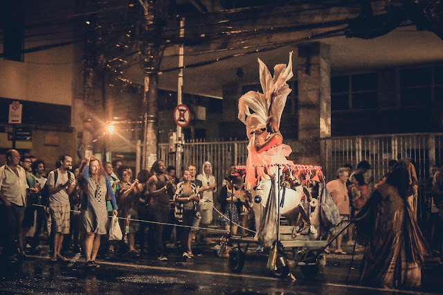 Ruína de Anjos um espetáculo d’A Outra Companhia de Teatro