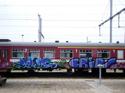 graffiti OWA CREW 