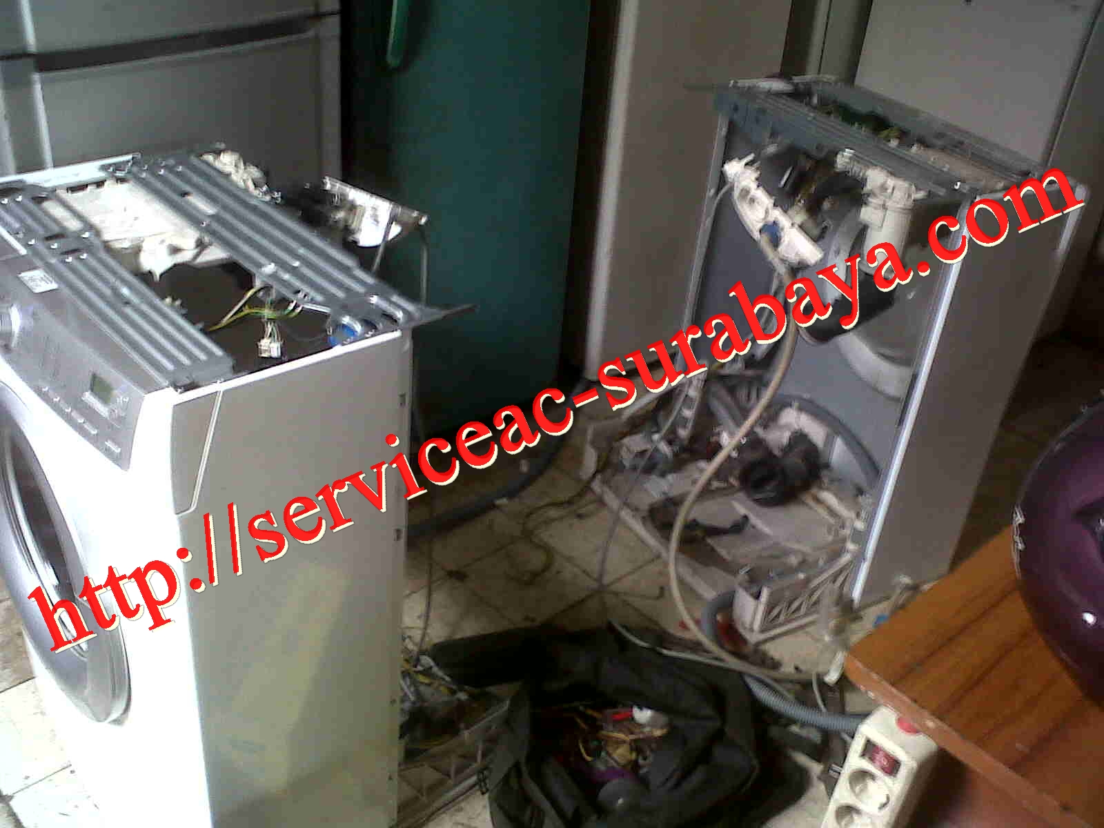 Service Cuci AC  Kulkas  Mesin cuci  Surabaya Barat