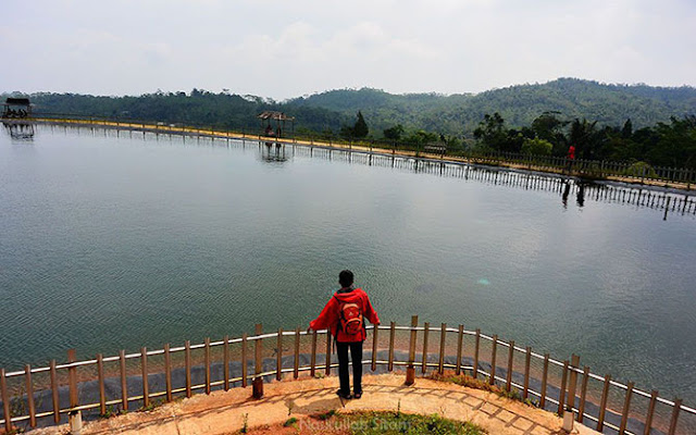 Menatap Embung Tlogopucang, Temanggung