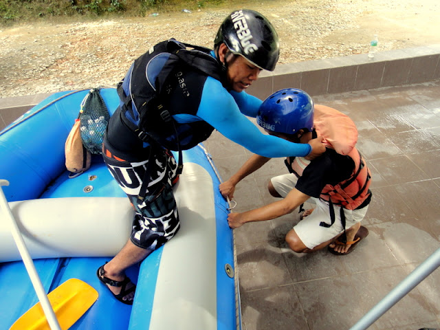 WHITE WATER RAFTING IN PERAK