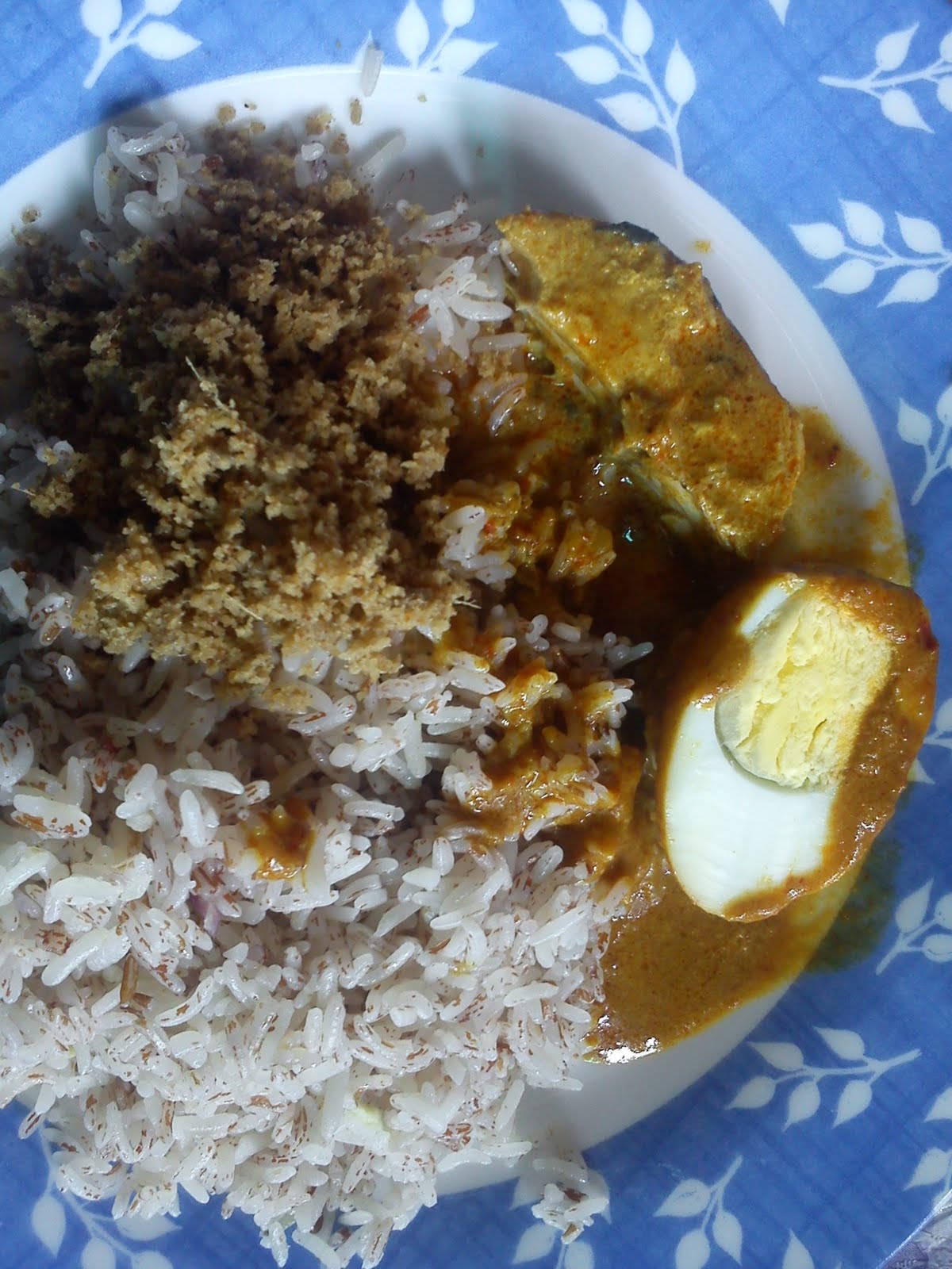 Menu: Nasi Dagang di pagi raya