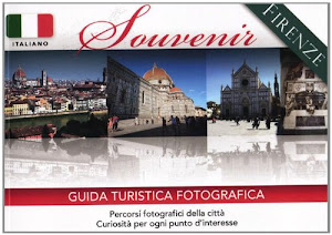 Firenze souvenir. Guida turistica fotografica