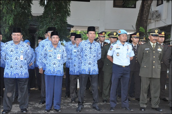 Pemkab Tanah Laut Laksanakan Apel Gabungan