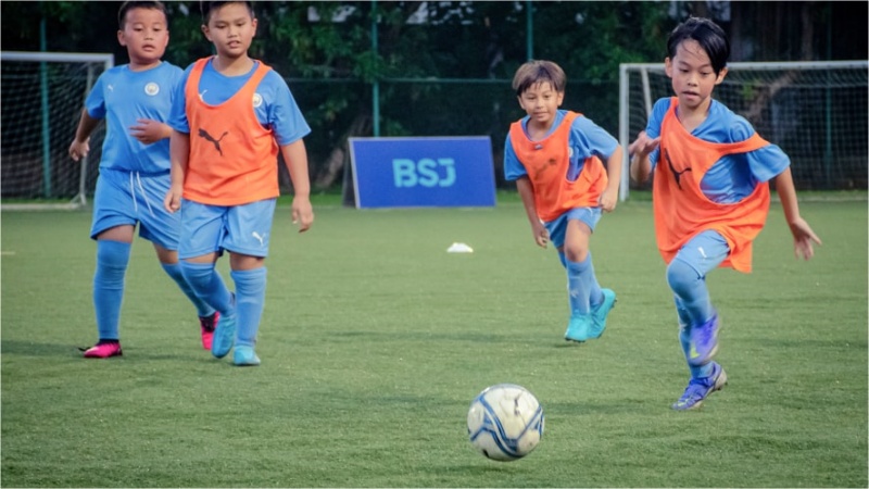 Mengenal Lebih Dekat Akademi Sepak Bola di Jakarta: Memilih yang Terbaik untuk Anak Anda