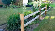 Split Rail Fence Design - How to Build a Split Rail Fence in 2020 | Brick fence ... : Aaa fence, inc has been serving all of alaska in institutional, government, commercial and residential applications since 1986.