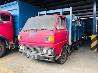 Lelang truk Eks GUDANG GARAM, MOBIL TUA MESIN JOSSS