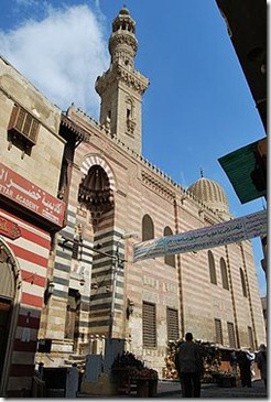 250px-Cairo_-_Sultan_Ashref_Barsbey_Mosque_Exterior