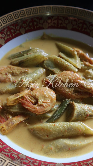 Gulai Udang Dan Batang Keladi Kelantan