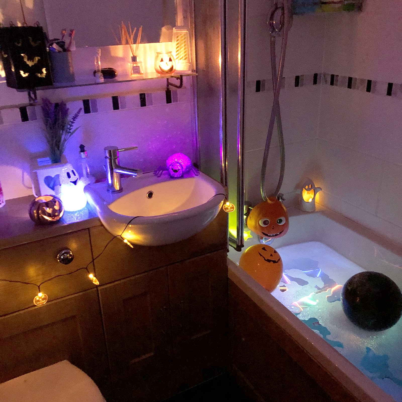 halloween kids bath 