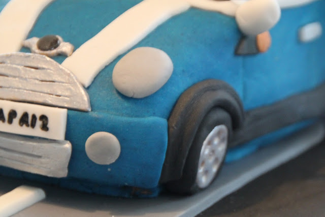 tarta-mini-cooper, cabina-telefonos-fondant, tarta-bandera-inglaterra