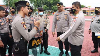 Persiapan Pemilu 2024 Puslitbang Polri Evaluasi Peralatan Dalmas dan PHH Polri di Polres Karimun