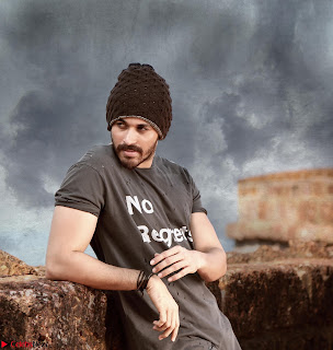 ROGUE hero Ishan First Look 01.JPG