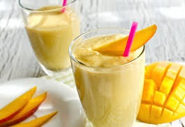طريقة عمل عصير المانجو و الموز