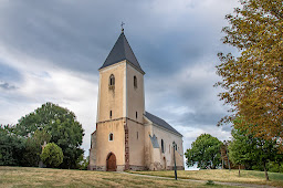 Balaton északi partja a templomok és kápolnák mentén