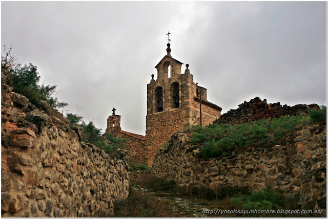 llegando a la iglesia de Santa María la Mayor