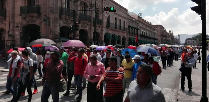 Estados/ CNTE y padres de familia  mantendrán bloqueos en Chiapas