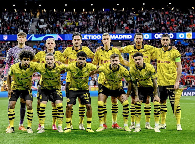 📸BV BORUSSIA 09 DORTMUND 📆10 abril 2024 ⬆️Gregor Kobel, Julian Ryerson, Mats Hummels, Nico Schlotterbeck, Felix Nmecha, Emre Can. ⬇️Karim Adeyemi, Marcel Sabitzer, Ian Maatsen, Niclas Füllkrug, Jadon Sancho. CLUB ATLÉTICO DE MADRID 2 🆚 BV BORUSSIA DORTMUND 1 Miércoles 10/04/2024, 21:00 horas. Liga de Campeones de la UEFA, cuartos de final, partido de ida. Madrid, España, estadio Cívitas Metropolitano: 68.641 espectadores. GOLES: ⚽1-0: 5’, Rodrigo De Paul. ⚽2-0: 32’, Samuel Lino. ⚽2-1: 81’, Sébastien Haller.