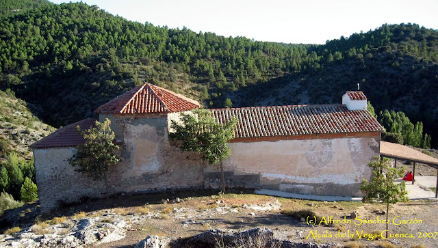 alcala-vega-ermita-cuenca-cupula-octogonal