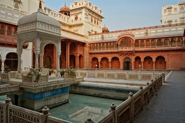 जूनागढ़:Junagarh Architecture