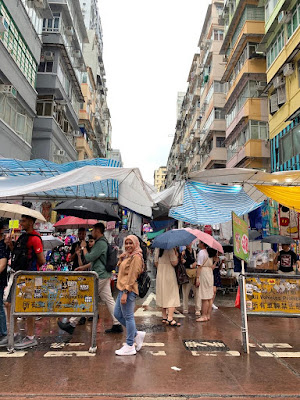 Ladies Market Hong Kong