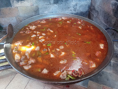 paella con compañeros